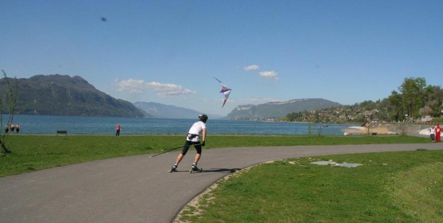 Le Lamartine, Vue Magnifique Face Au Lac Du Bourget Aix-les-Bains Exterior photo